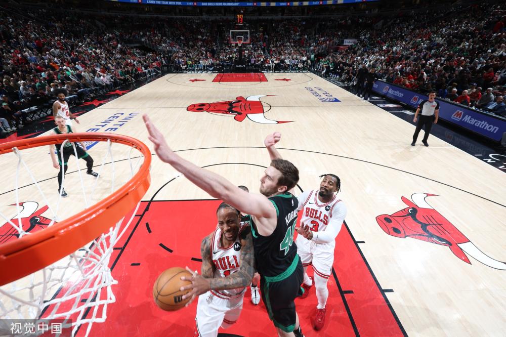 欧文在防守 欧文在防守