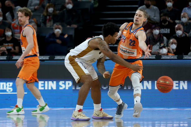 强队NV时 强队NV时