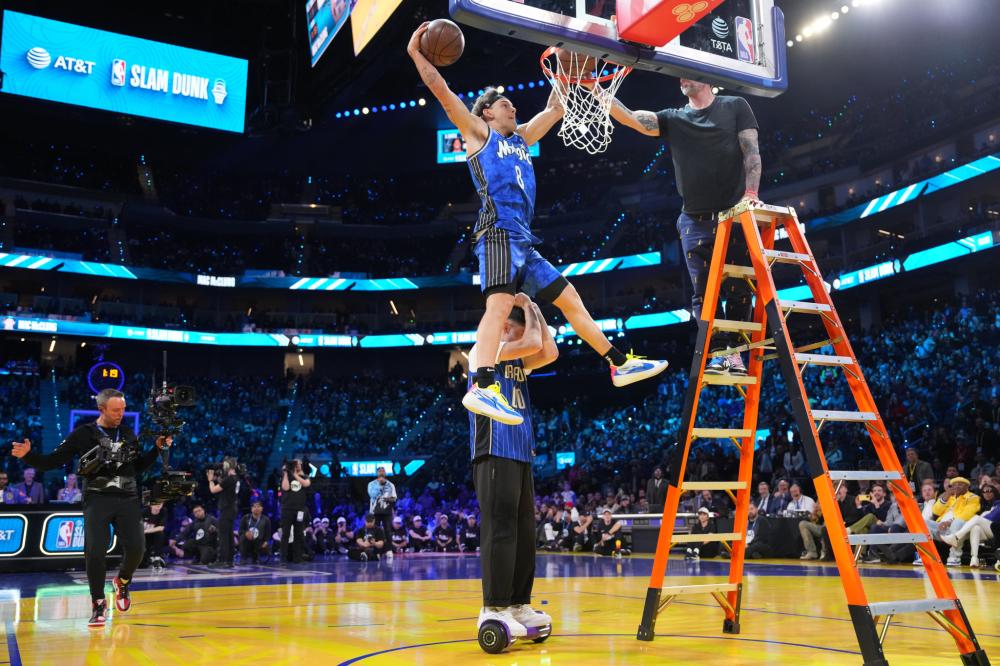 失去了一名 失去了一名