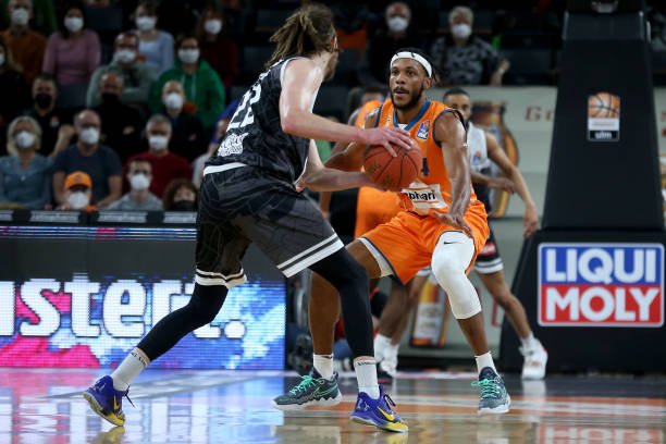 备和个性化 备和个性化